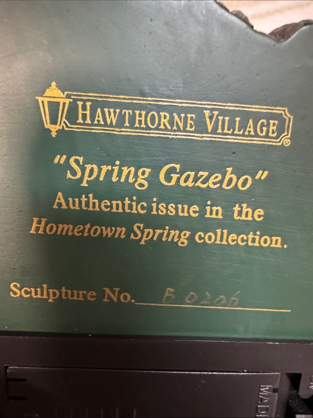 Illuminated Hawthorn Village Gazebo Garden Figurine Thomas Kinkade - Picture 7 of 12